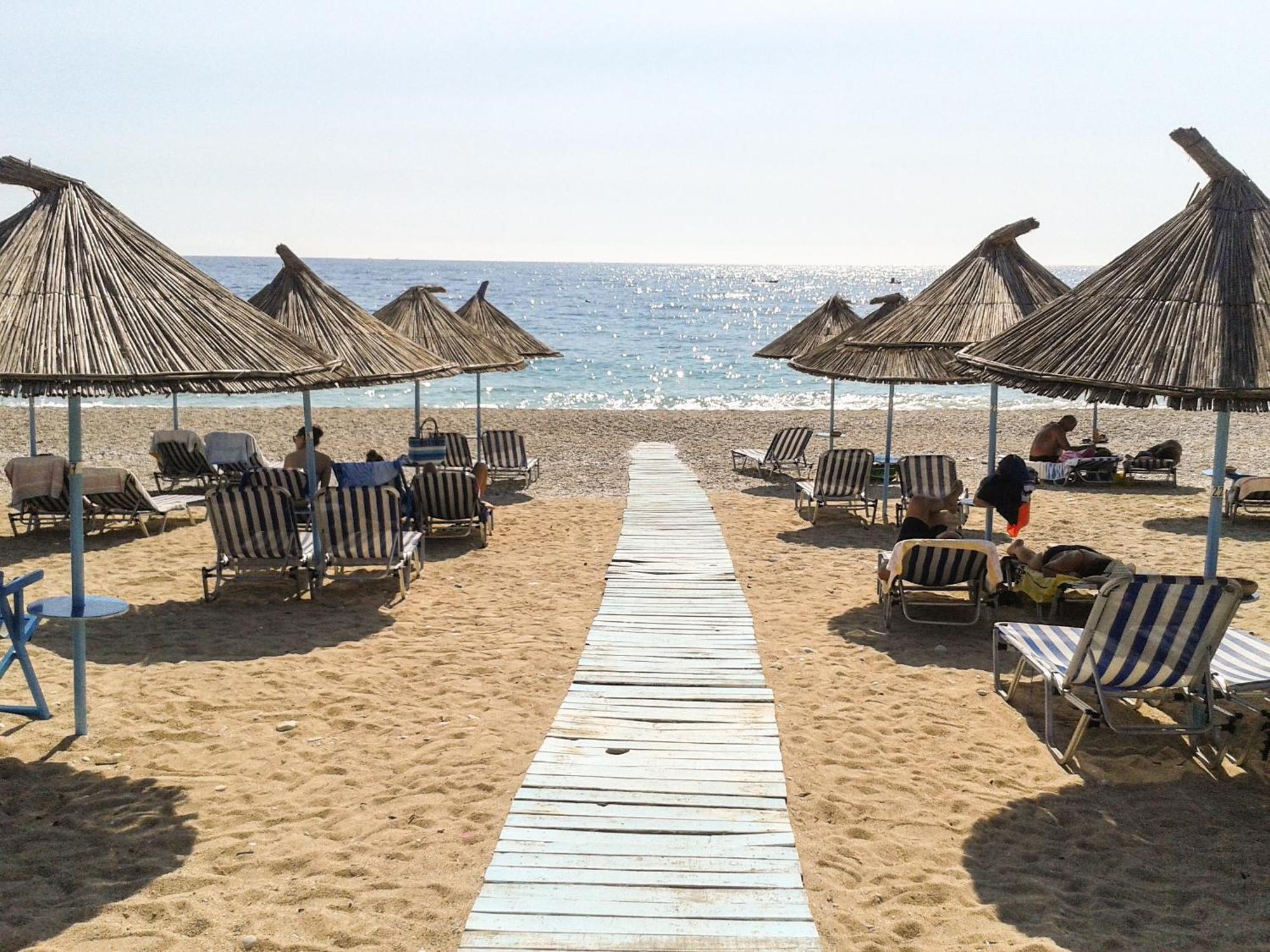 Dhima Hotel Himare Exterior foto